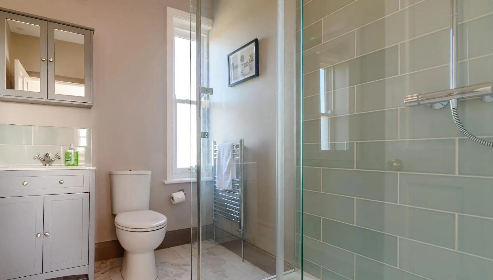 3 Bed In York 79525 Villa Deighton